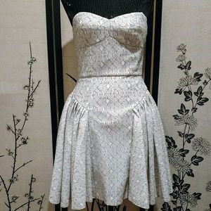 Sold BCBG MazAzria size 4 80's inspired